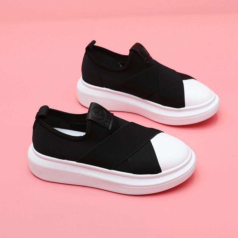 giày slipon nữ mũi trắng đế êm 3p