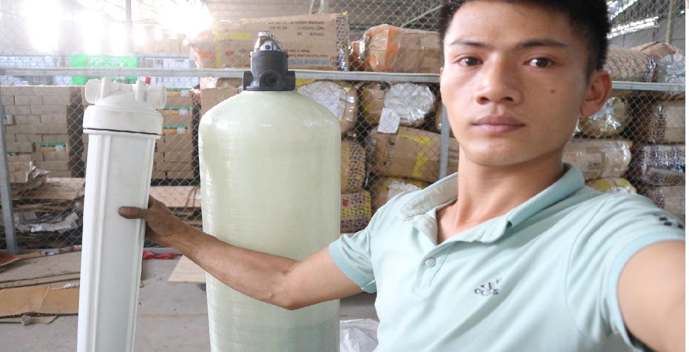 Bộ 2 cột lọc tổng 844