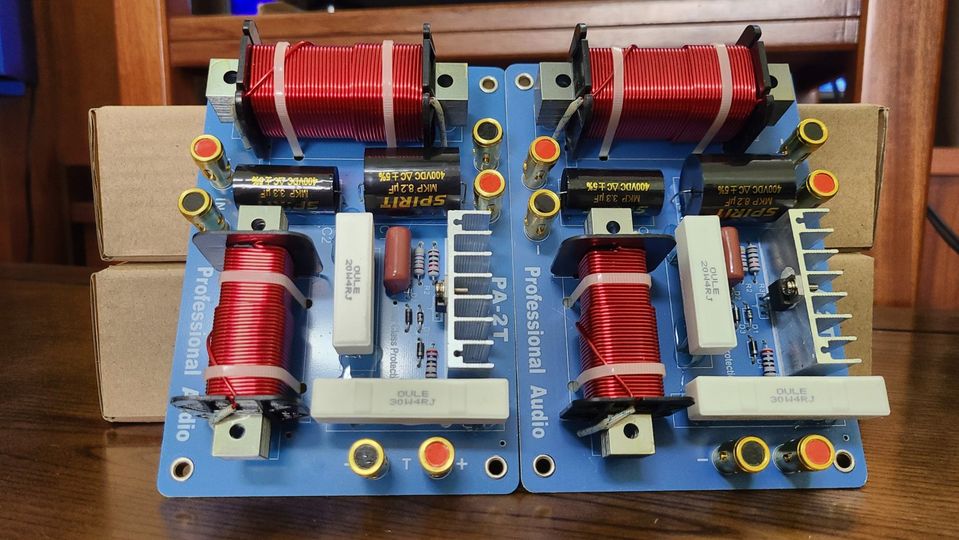 Phân Tần Full Đơn PA2T Phân Tần Sân Khấu MG Audio