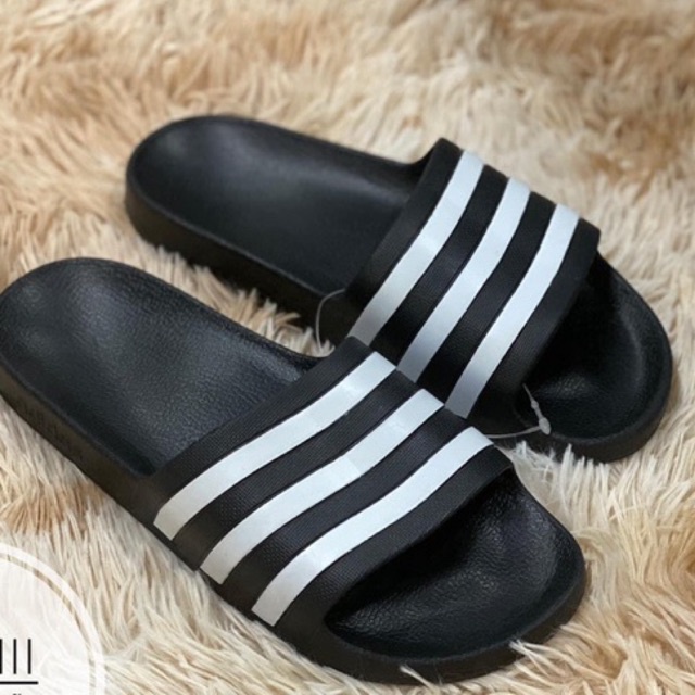 [100% Authentic] slipper cast Adidas horizontal straps black fulltag no box