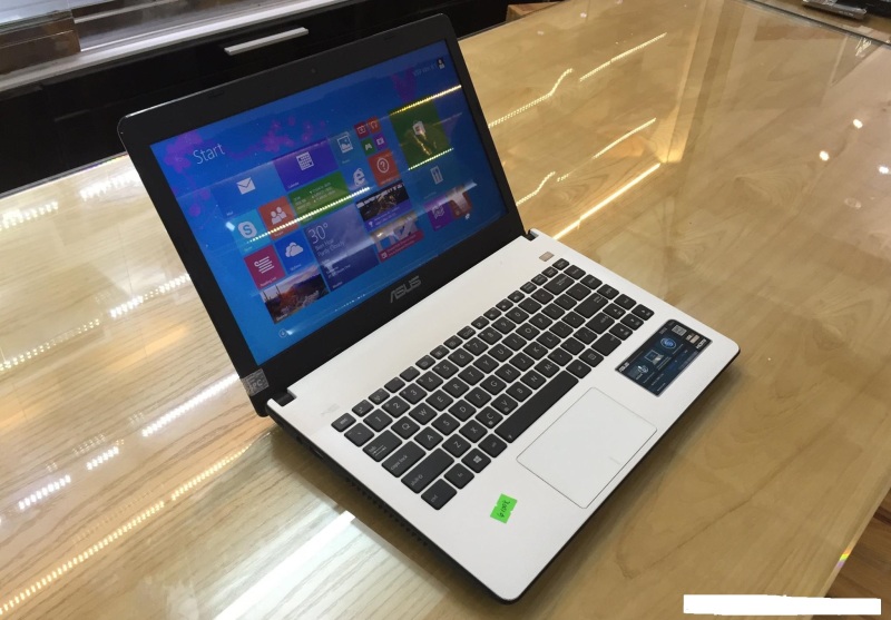 Asus X401A Core i3 2350M Ram 4GB HDD 500GB