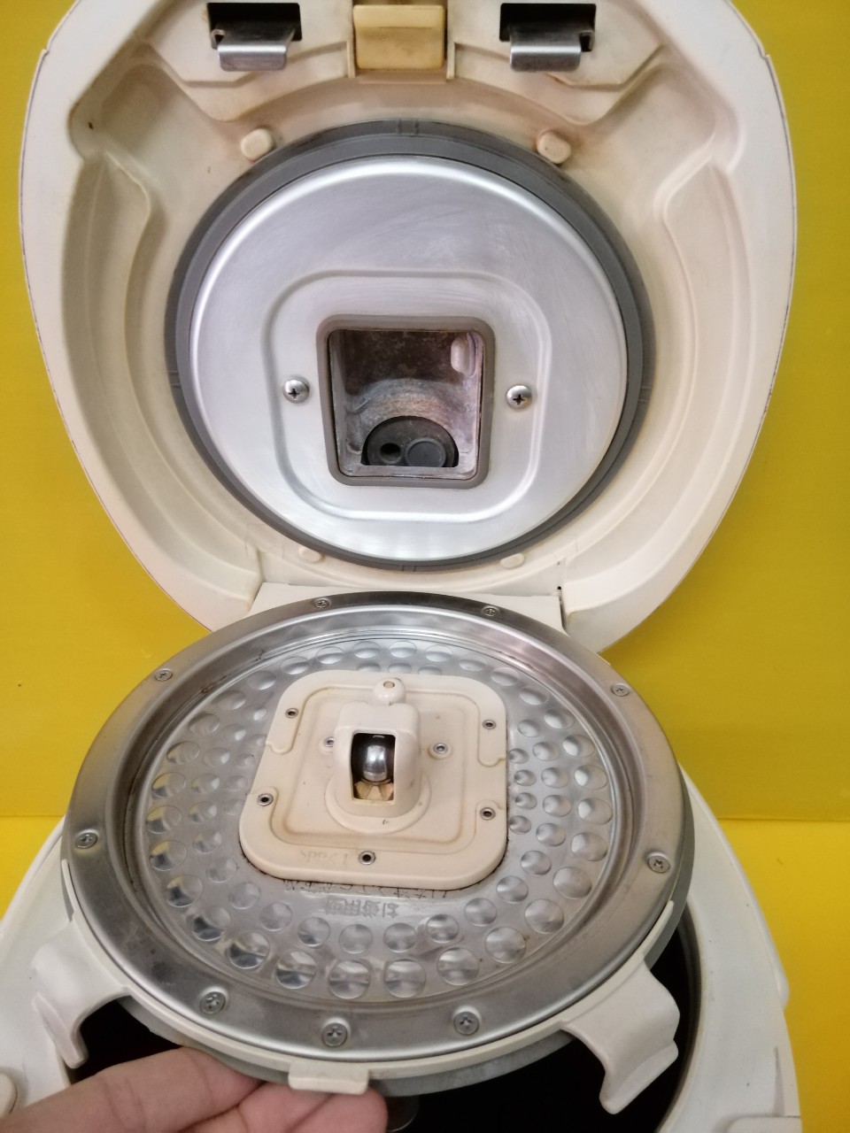 Nồi cơm nội địa Nhật Sanyo mặt quỷ ECJ-GG10 (1.0L)