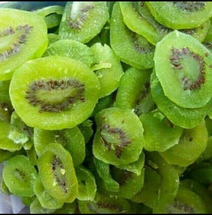 Mứt kiwi thái lát 100g (Mứt kiwi sấy dẻo)