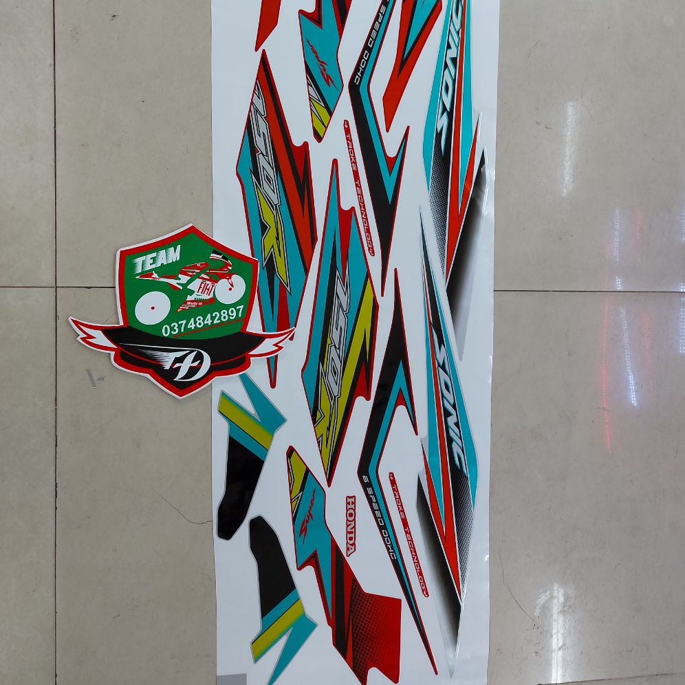 [HCM]Tem dán xe sonic  tem rời 3 lớp bóng cao cấp