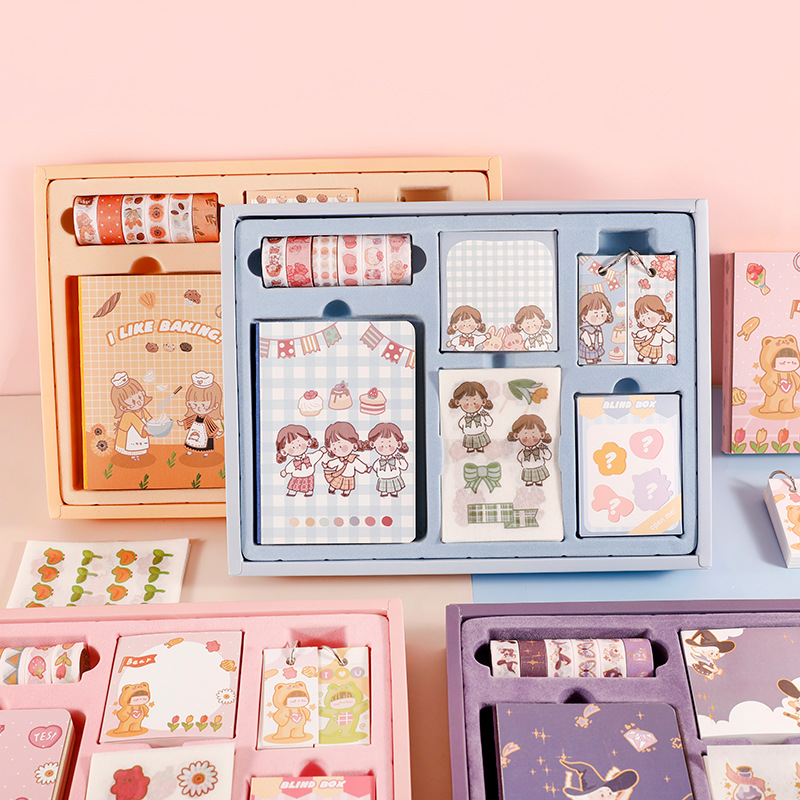 Bộ hộp gồm sổ, note, washi tape, sticker... cute