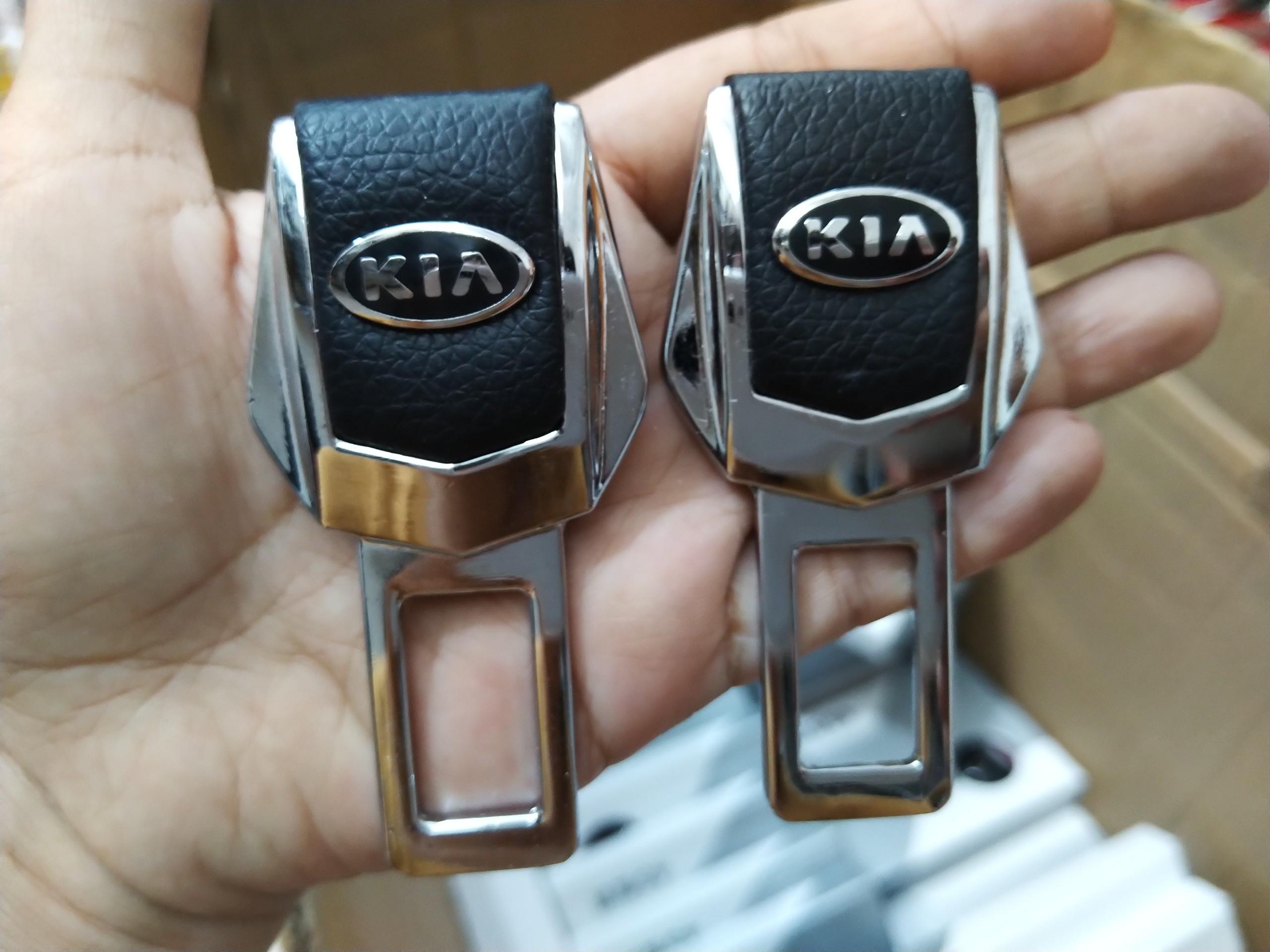 Chốt an toàn oto logo KIA