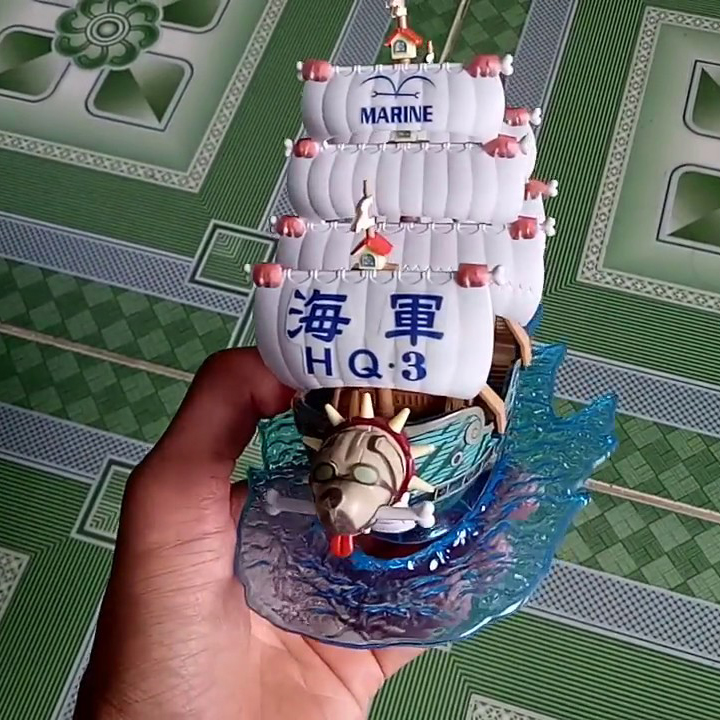 Mô hình thuyền đô đốc garp one piece lắp ráp - mô hình thuyền One Piece
