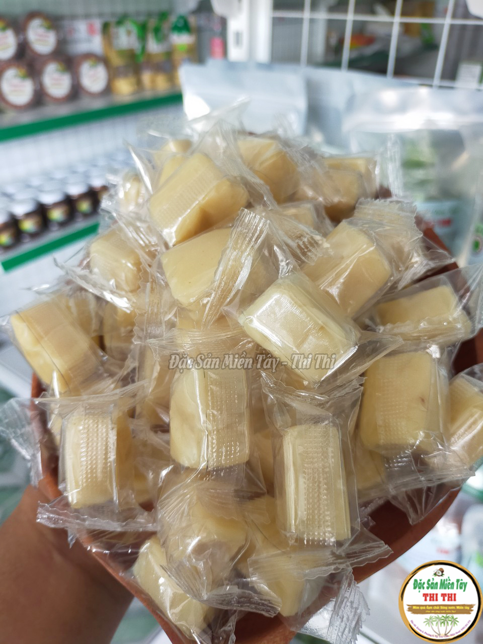Kẹo Dừa Sáp Vị Gấc