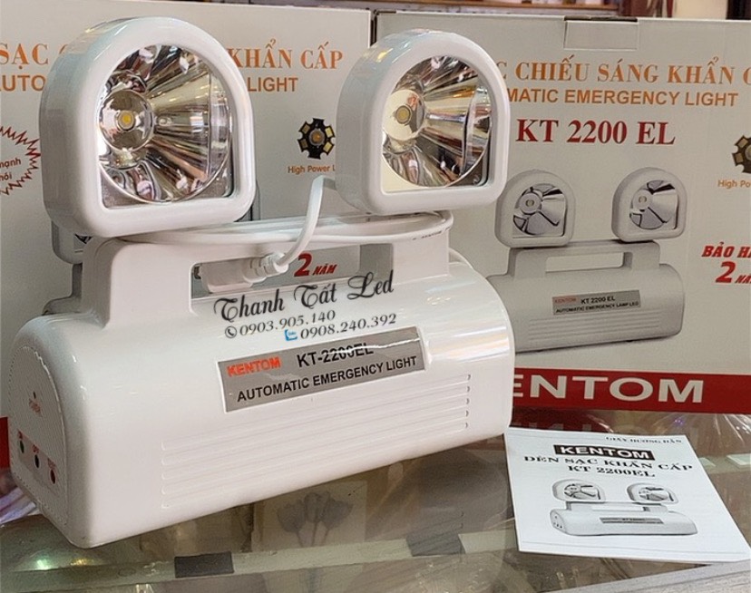 Đèn sạc chiếu sáng khẩn cấp kentom 2200 pin