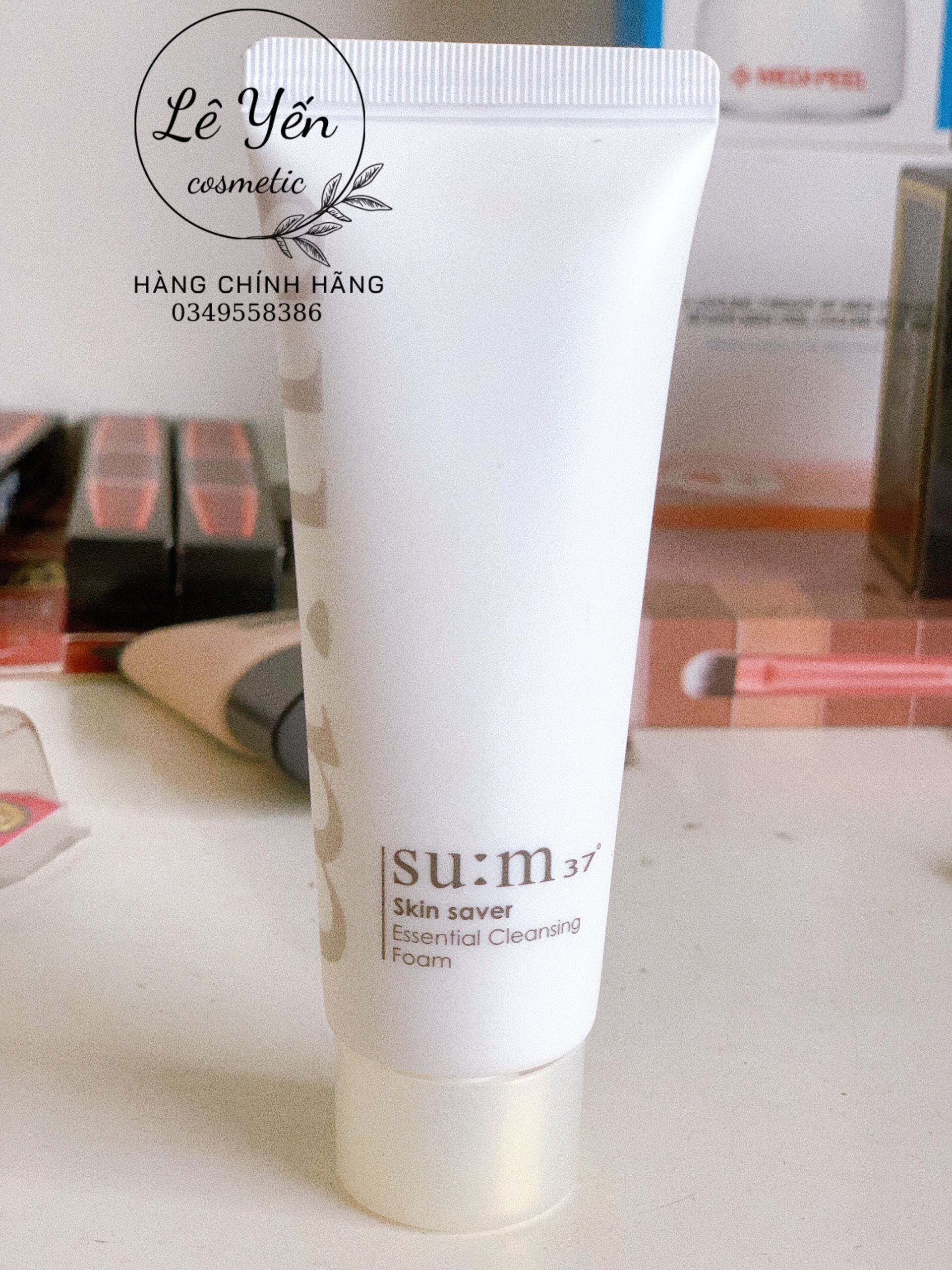 Sữa rửa mặt Sum37 Skin saver essential cleansing foam 40ml