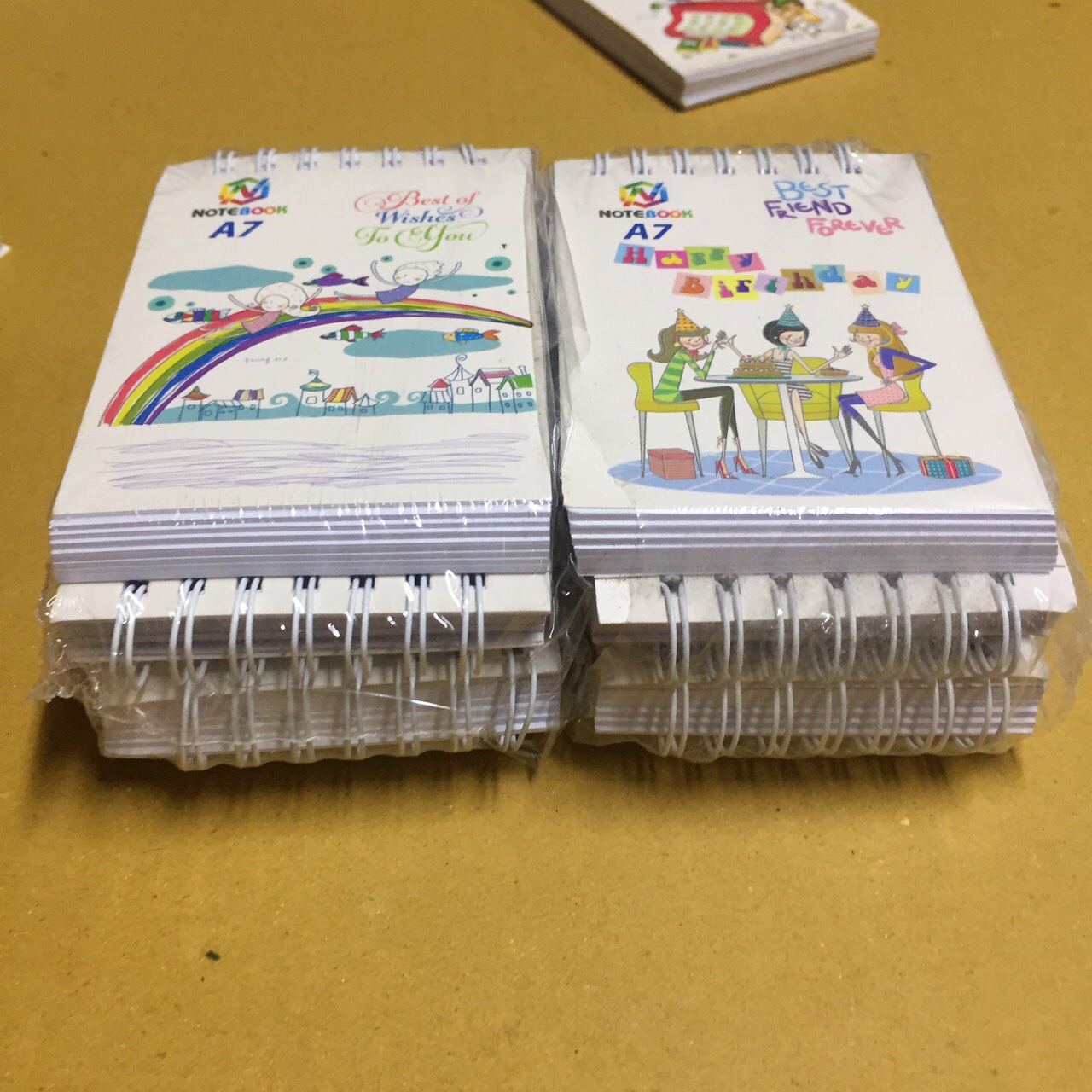 Sổ lò xo A7 hải tiến - 200 trang