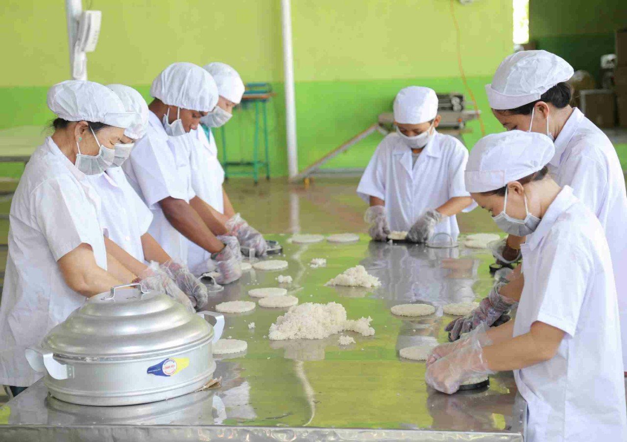 CƠM CHÁY CHÀ BÔNG (NẾP CHIÊN)