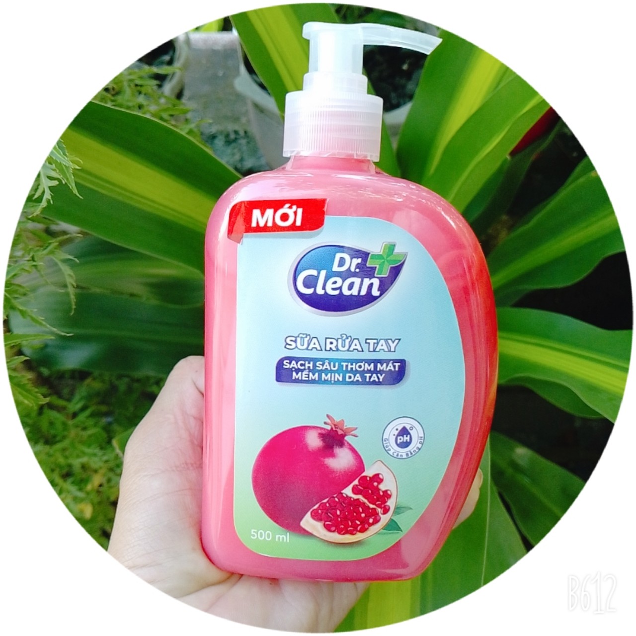 Nước rửa tay kháng khuẩn, dưỡng da Dr.Clean 1 lít