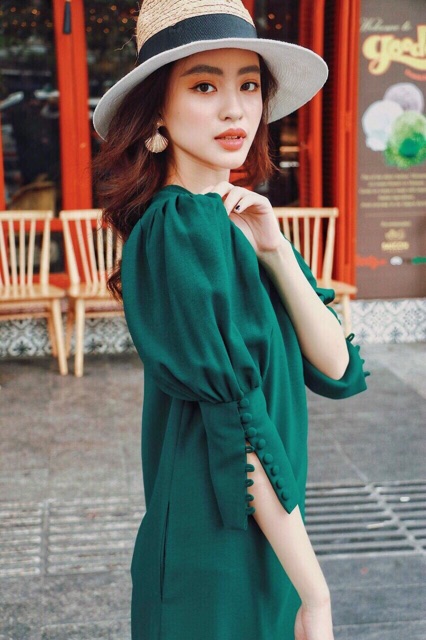 Đầm xanh lính tay nút bọc