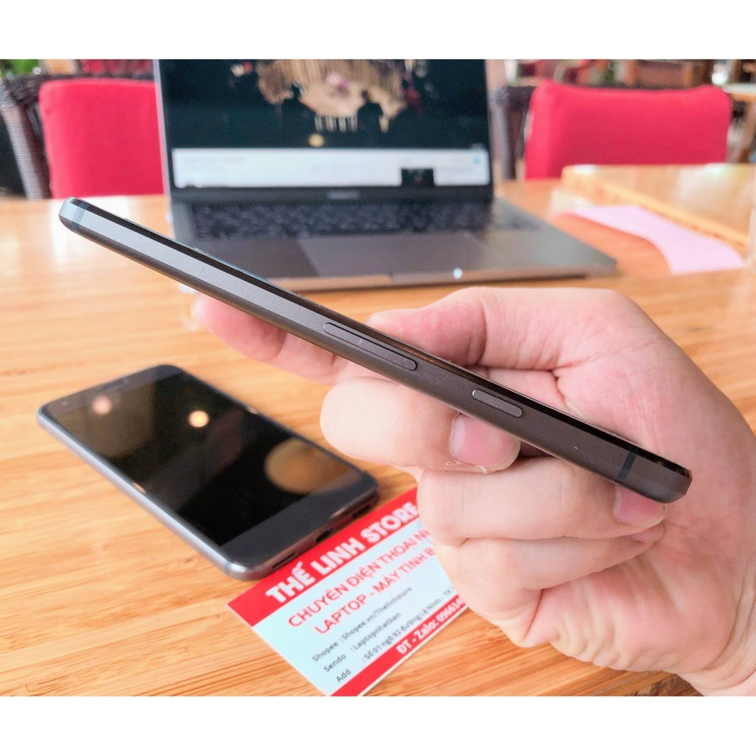 Điên thoại Google Pixel 1 màn Amoled 5 inch - Snap 821 Ram 4G 32G