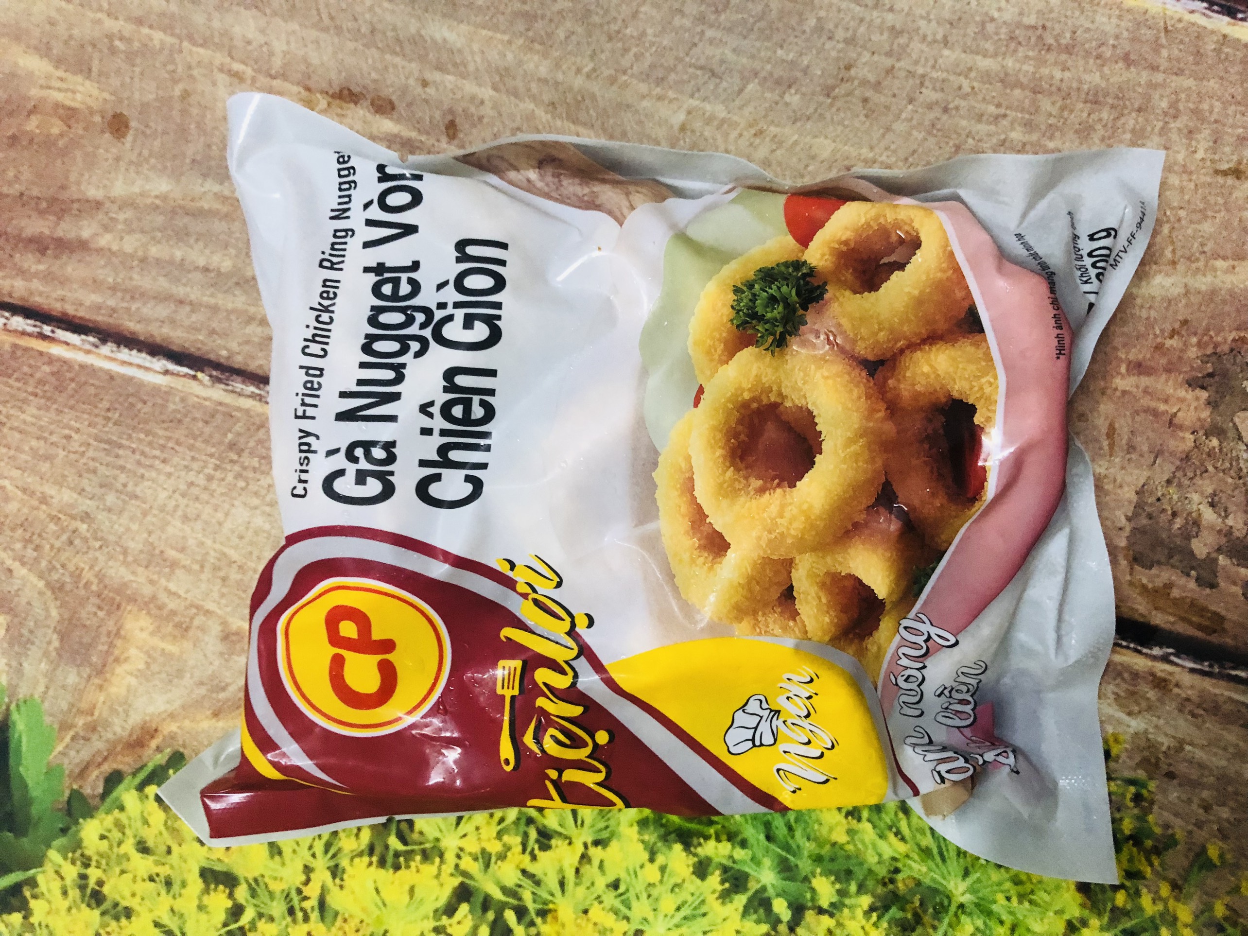 gà rán CP Nugget vòng gói 300g