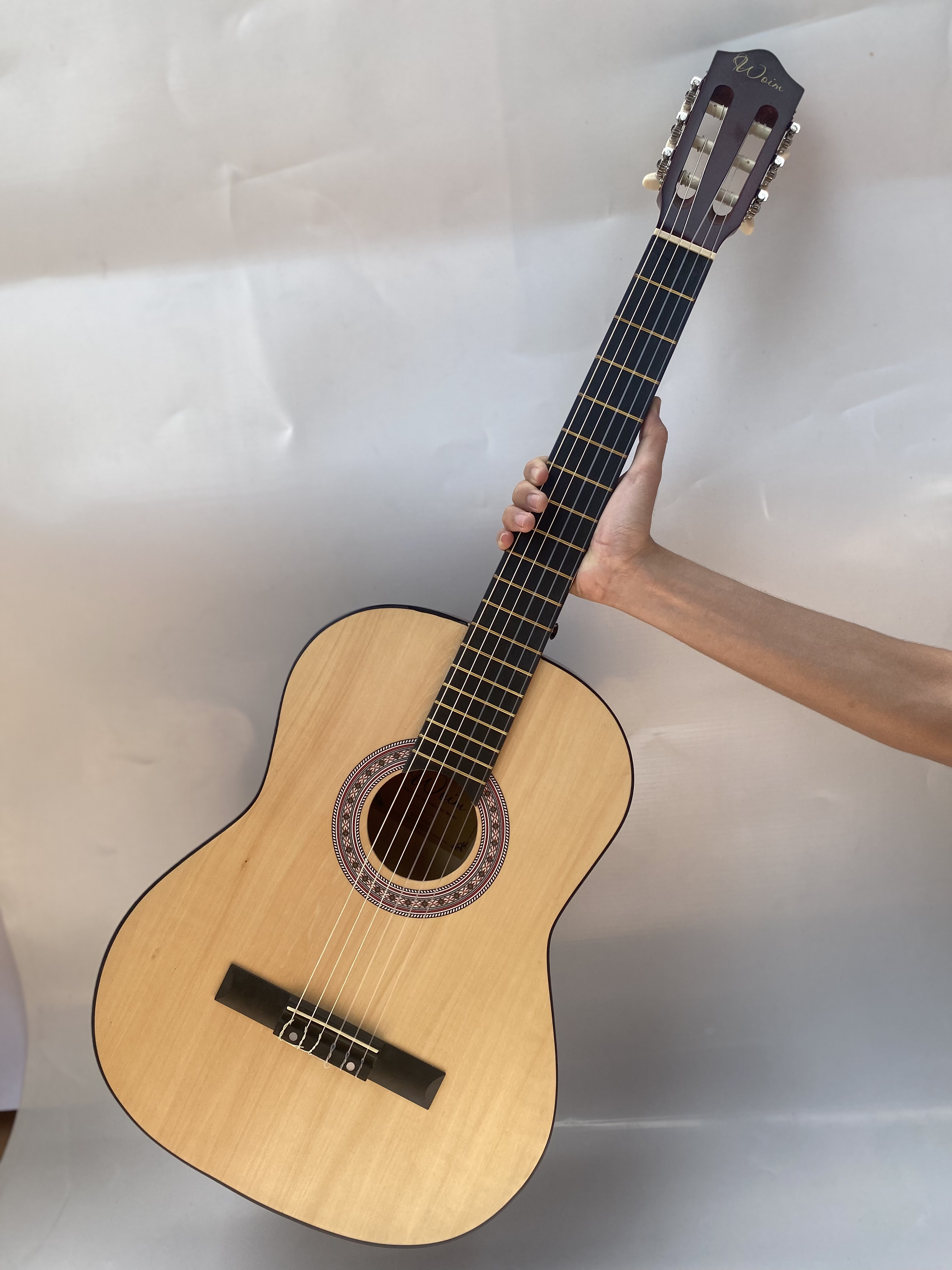 Đàn guitar classic có ty và gắn eq-7545r tuỳ chọn
