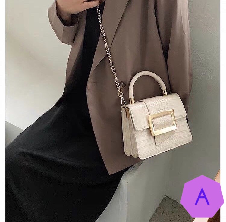 Túi đeo chéo thời trang hàn quốc ( đựng vừa điện thoại )  Mã 118