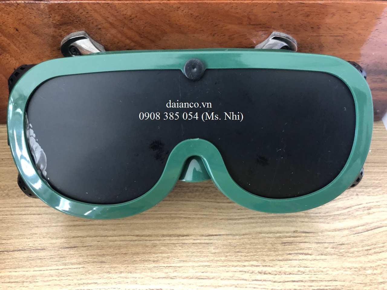 Kính thợ hàn Blue Eagle NP1065 màu đen- Hình thật- Hàng Có Sẵn