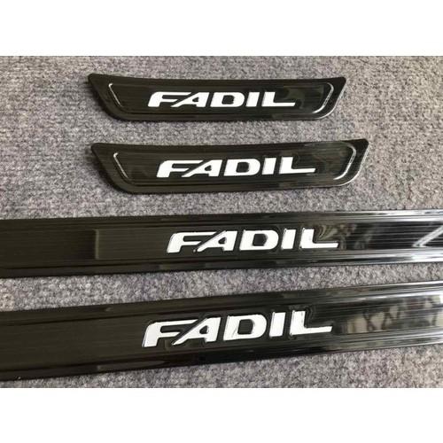 Ốp bậc ngoài Fadil 2019 titan