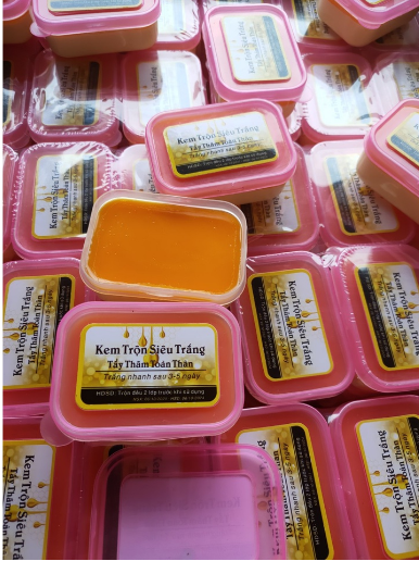 Kem cốt siêu trắng phủ collagen
