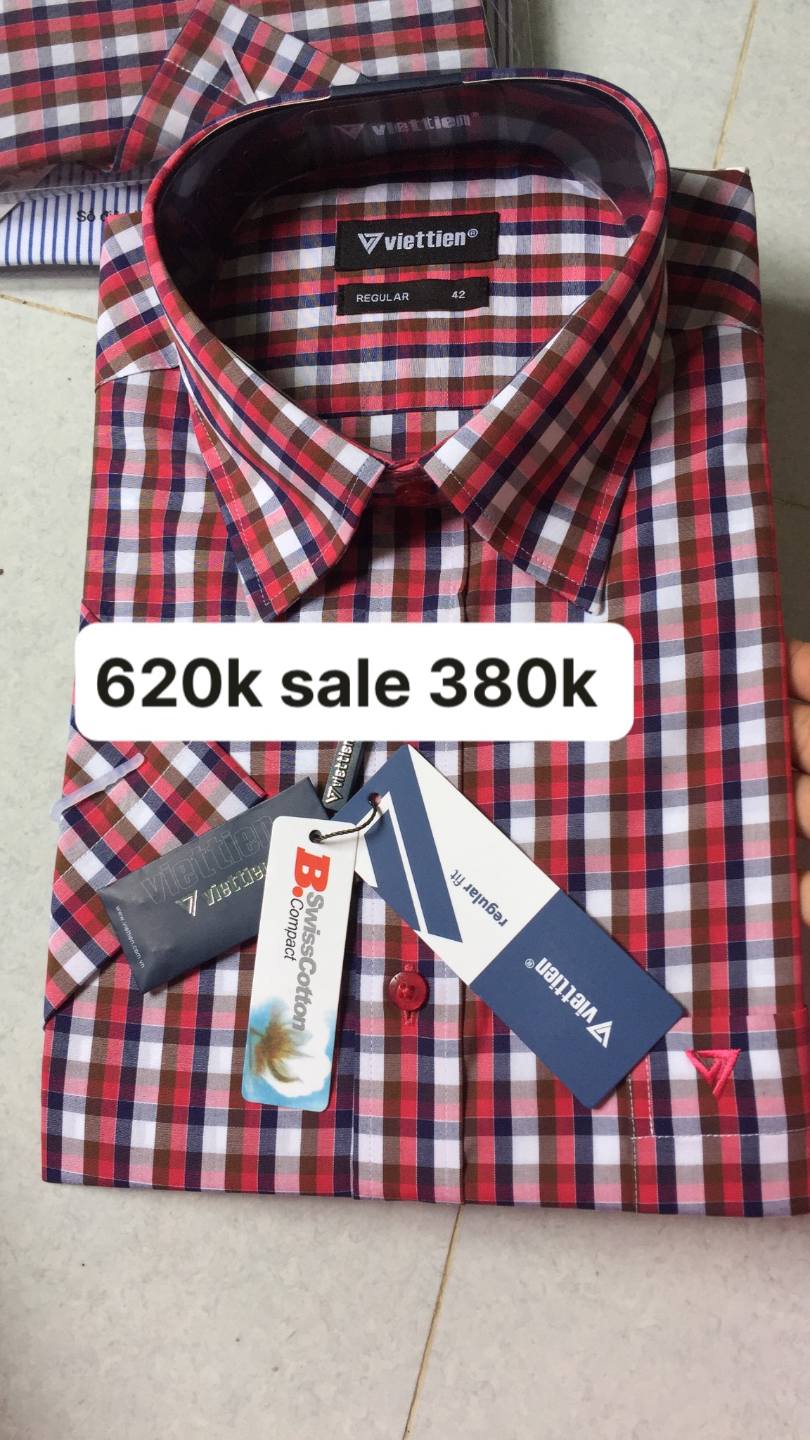 Áo Sơ Mi Việt Tiến Ngắn Tay Giá Mác 620K Sale Còn 380K - Mixasale
