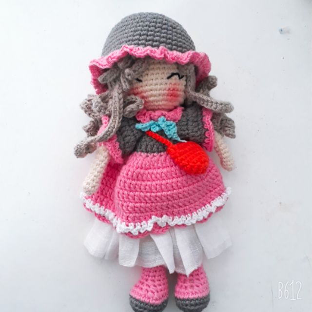 Búp bê handmade len móc 30cm
