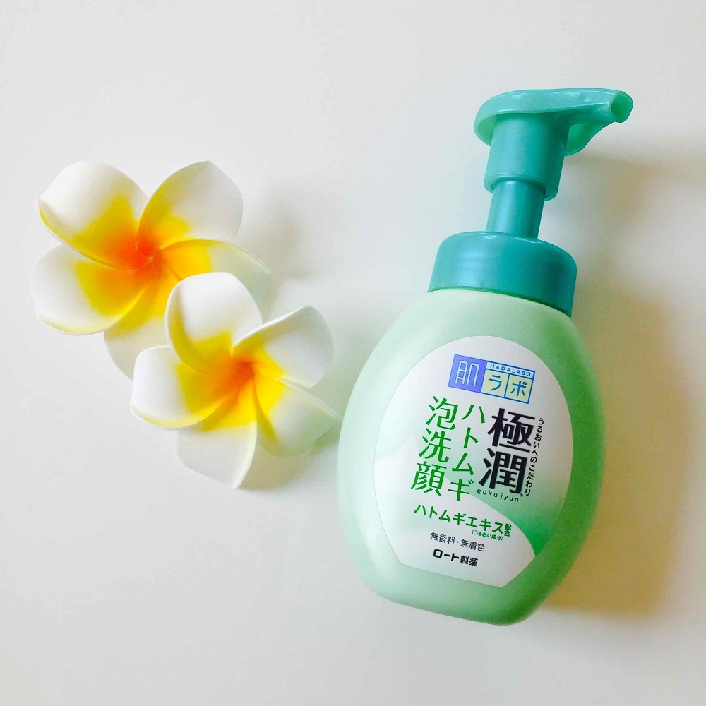 Sữa rửa mặt HADA LABO tạo bọt (Hadalabo Rohto) Nhật Bản