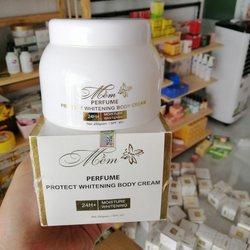 Kem body mềm nước hoa 2020 - Chính hãng Phương Anh 250gr giá rẻ