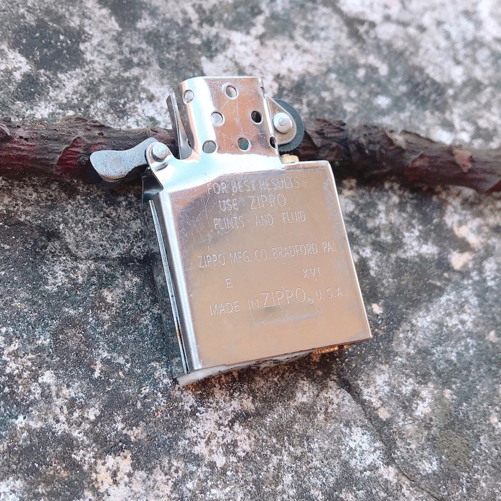 Bật Lửa Zippo Mỹ Bạc Chrome High Polished KHẮC BA SỐ C-15