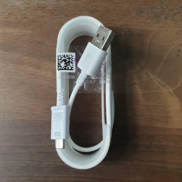 Cáp sạc Samsung Note 4 chân Micro ( dài 1,5 Mét )