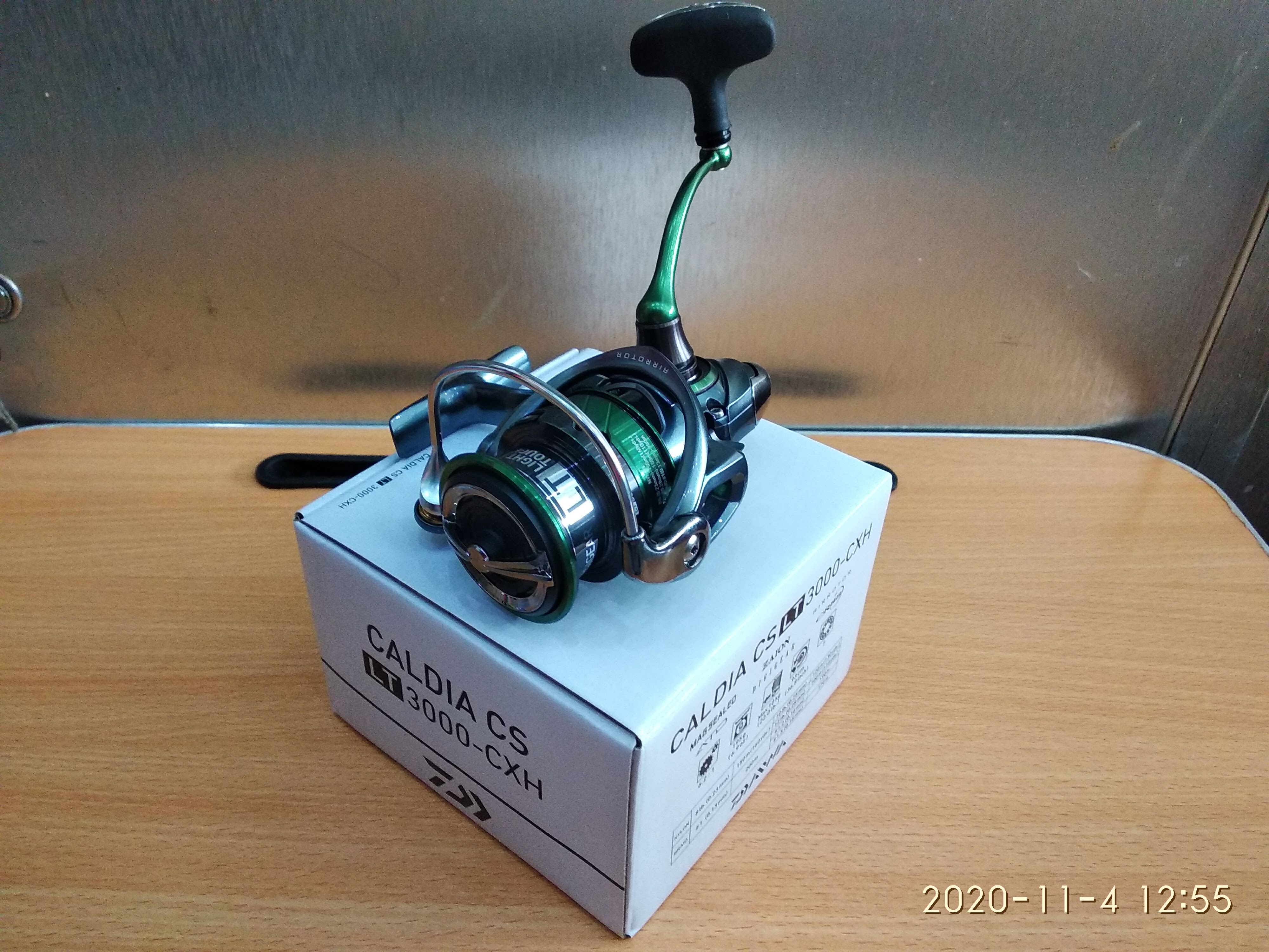 Máy Câu Cá Daiwa Caldia CS LT 3000-CXH - Máy Đứng