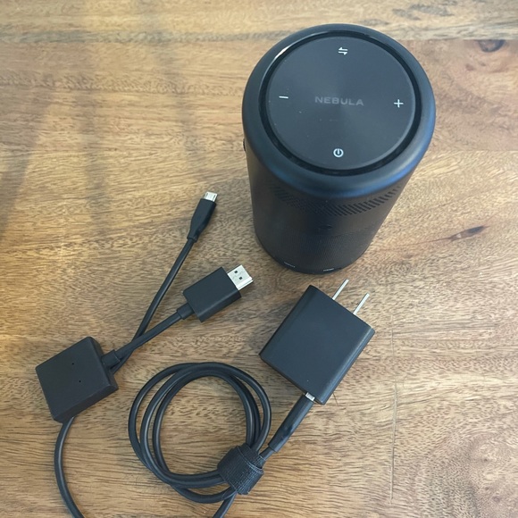 Máy Chiếu Mini ANKER Nebula Capsule D4111