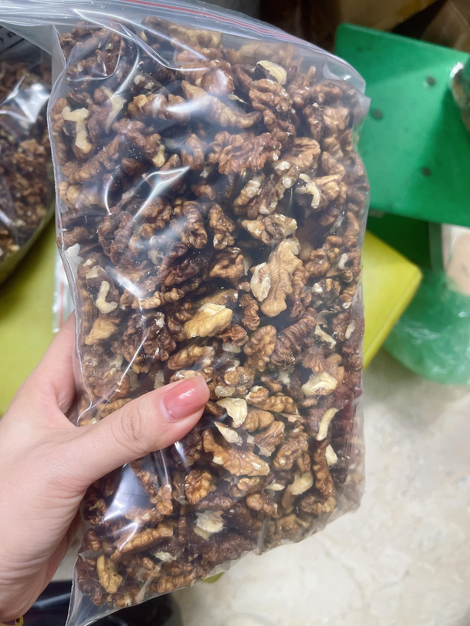 1kg hạt óc chó tách vỏ