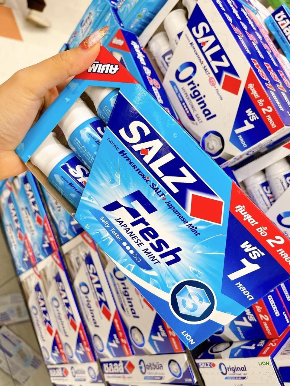 3 tuýt kem đánh răng muối sazl thái lan