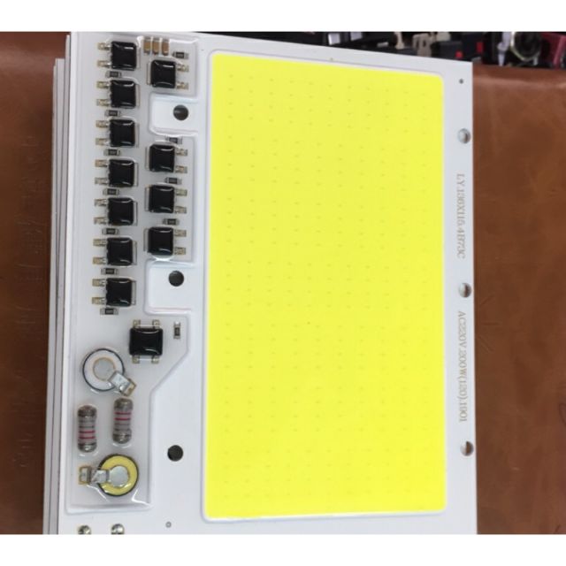 Nhân led 200w-220V