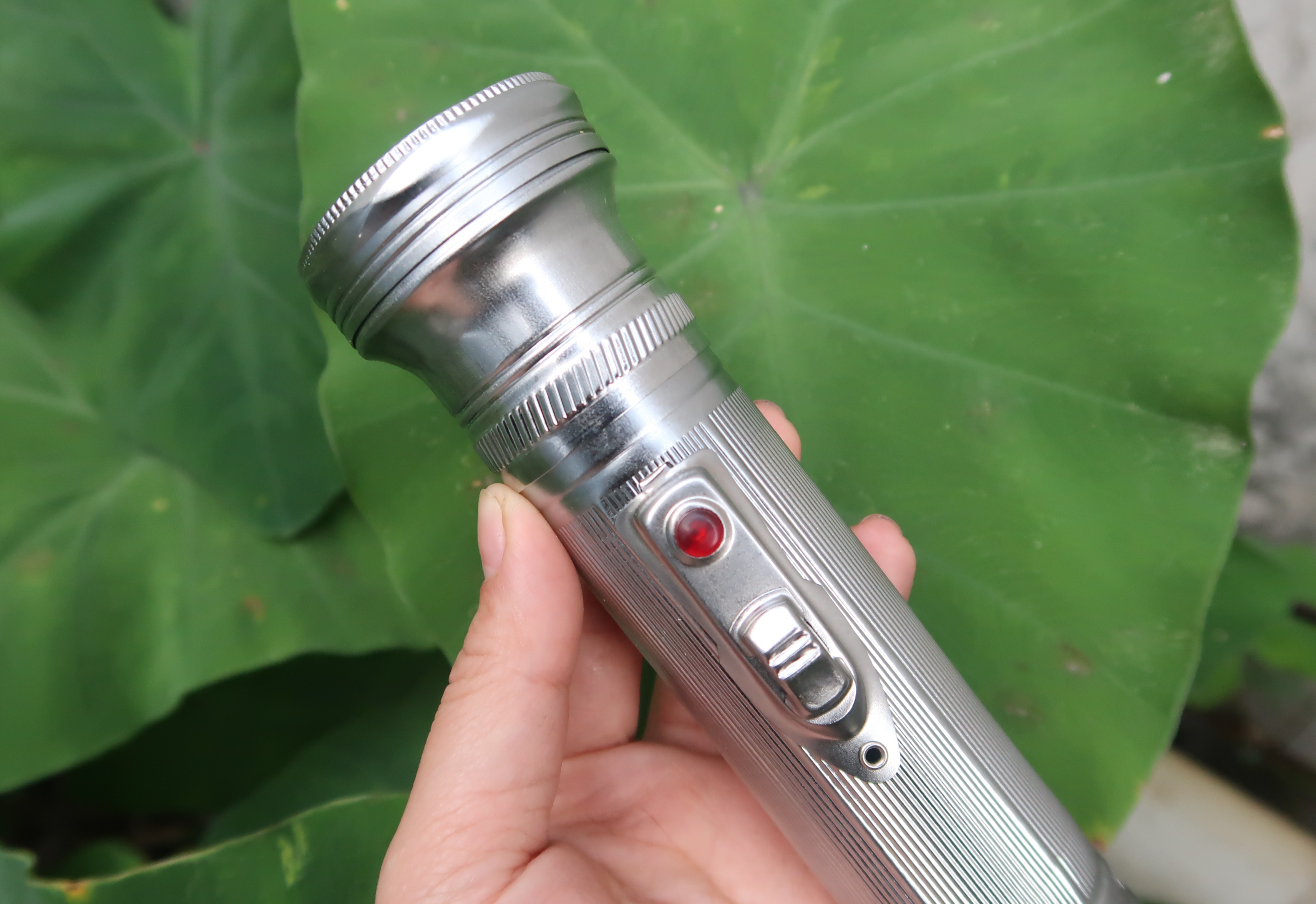 Đèn pin con cọp - đèn pin soi ếch thời bao cấp xưa