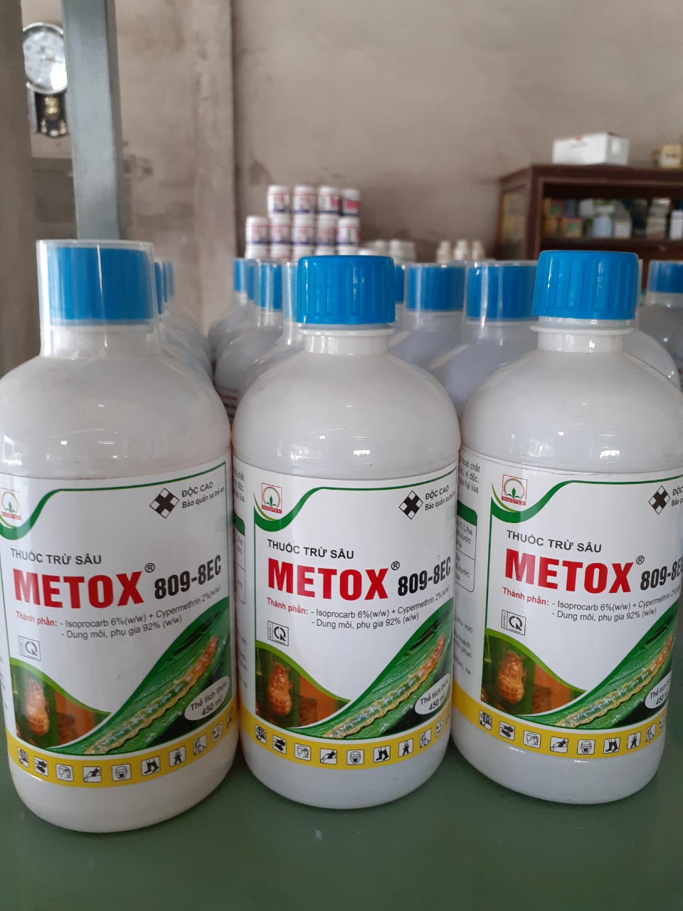 Thuốc trừ sâu METOX 809-8EC - Chai 450ml