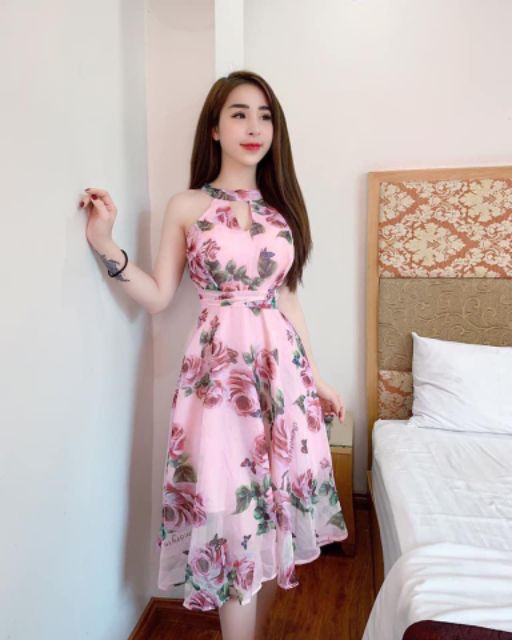 Đầm váy hoa voan cổ yếm tiểu thư