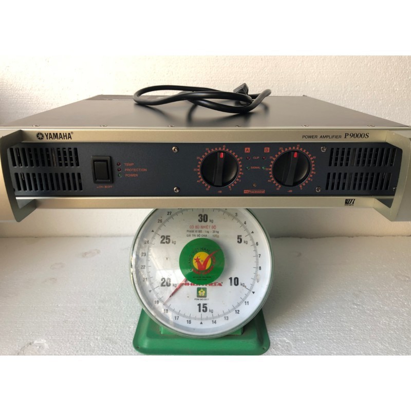Cục Đẩy Công Suất Yamaha P9000S 40 Sò Lớn
