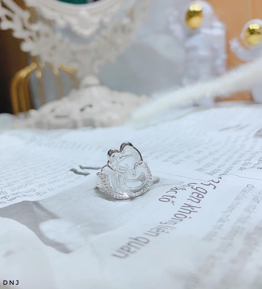 Women's Silver Ring with Fox Stone Face, Made of Silver Material Ms59