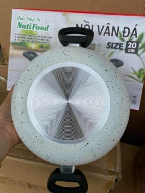 [HCM]????Nồi vân đá 20cm - Quà tặng sữa nuti.