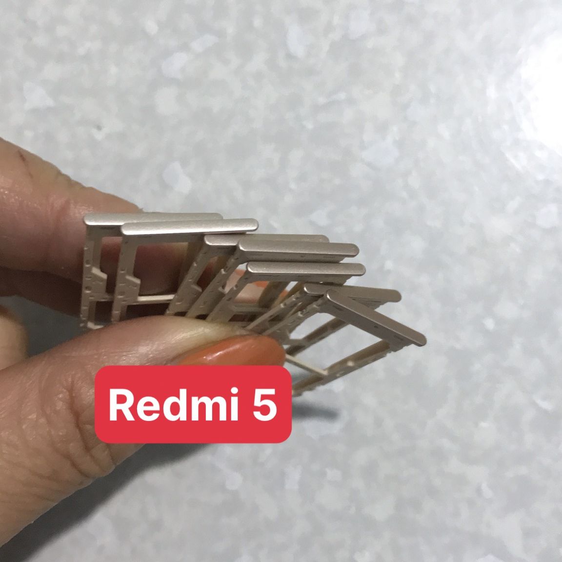 Khay sim xiaomi Redmi 5