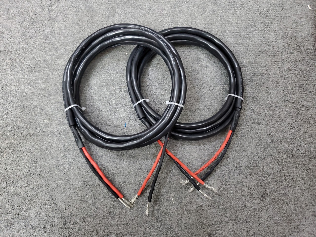 Hitachi (Proteria) Bai Nhat Speaker Cable Set 2.5m