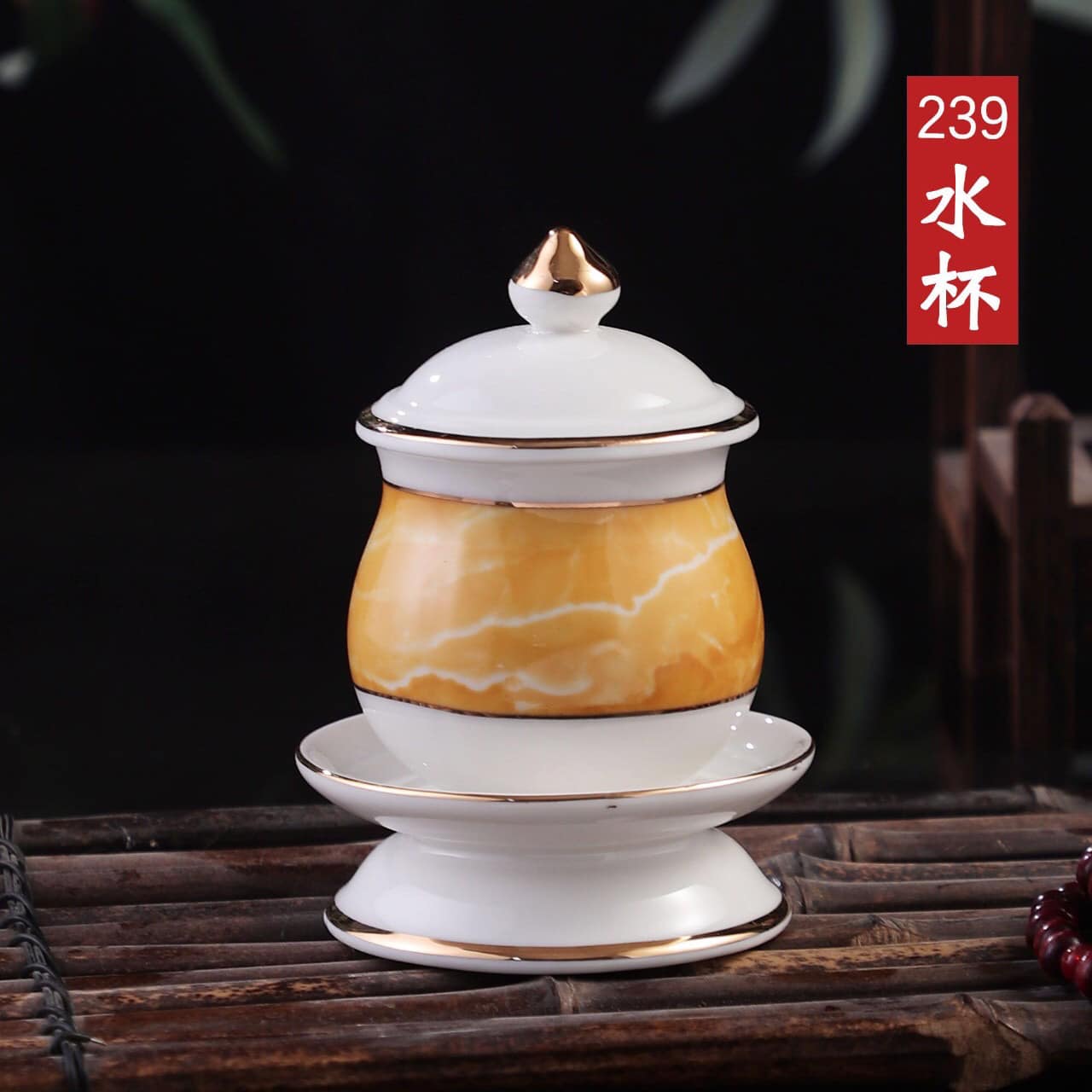 Bộ thờ cúng sứ đá hoa cương vàng