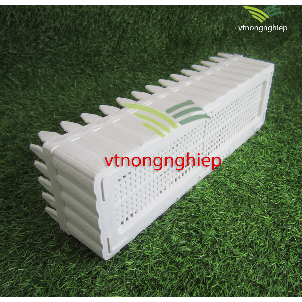 Chậu trồng hoa Hàng Rào rộng 13cm, dài 42cm, cao 11cm