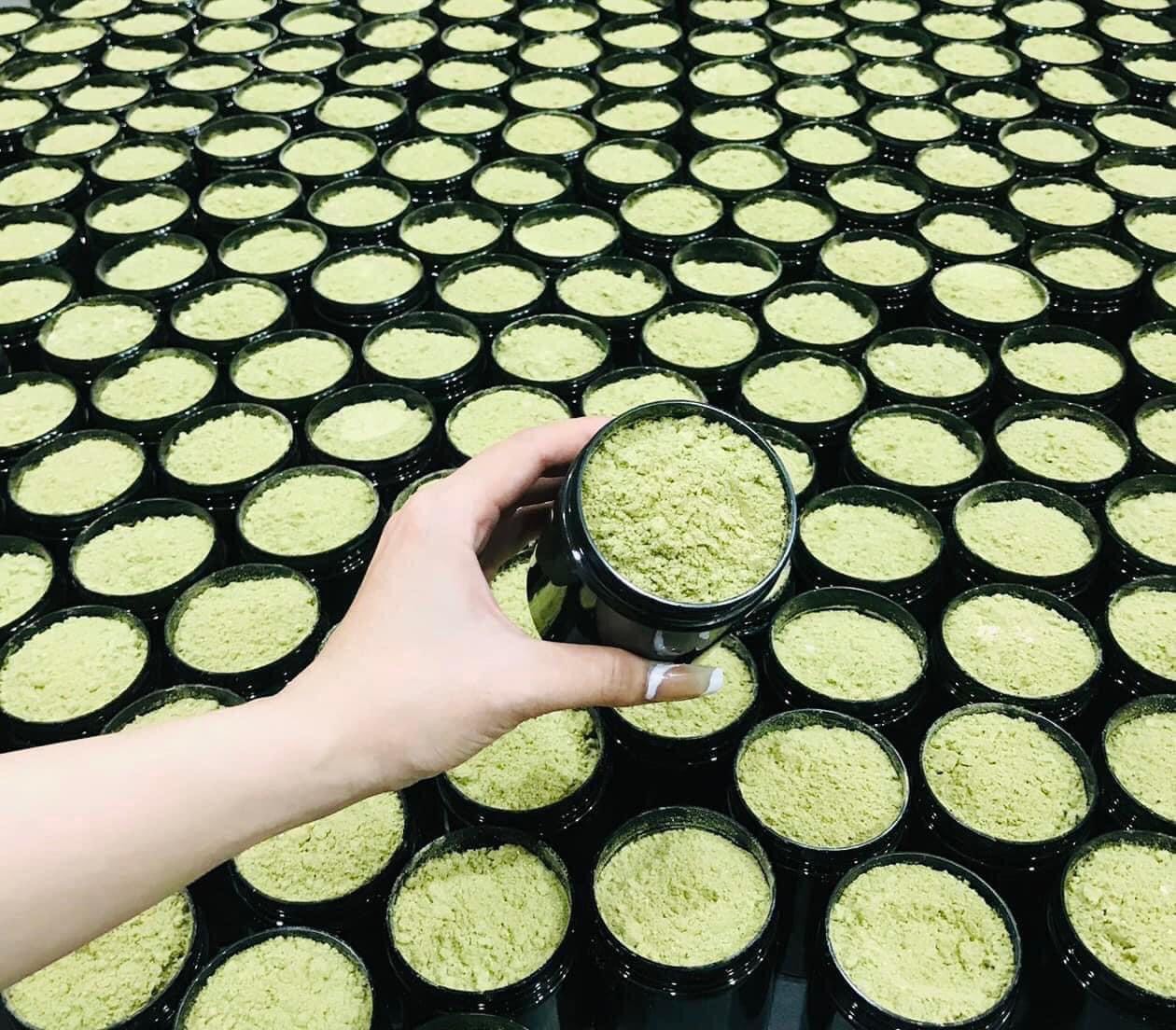 Bột sâm rửa mặt thiên nhiên