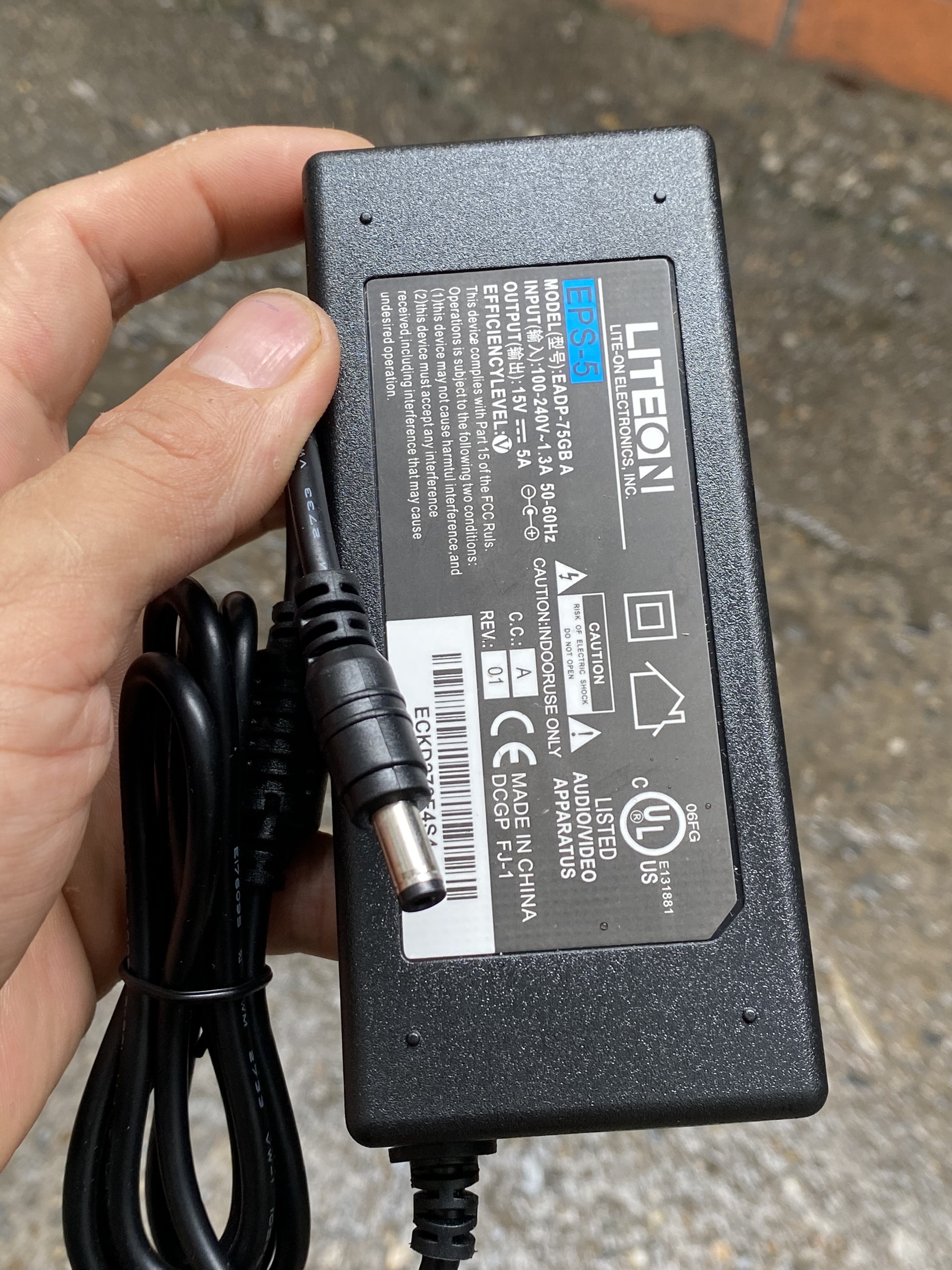 Dây sạc loa kéo DC 15V-5A cao cấp