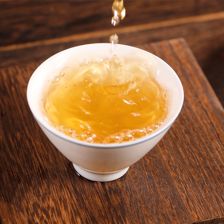 Trà oolong Qilan mẫu dùng thử gói 8g