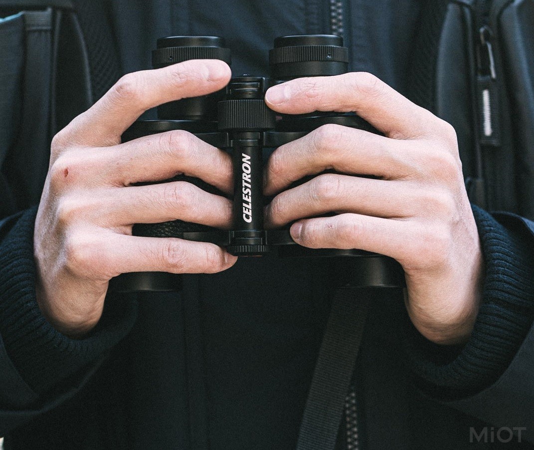 ỐNG NHÒM XIAOMI CELESTRON SCST-830